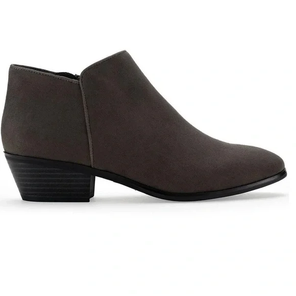 Women’s Shoes Style & Co Wiley Ankle Booties Charcoal Micro Size 9 Dark Gray NEW - Picture 4 of 6